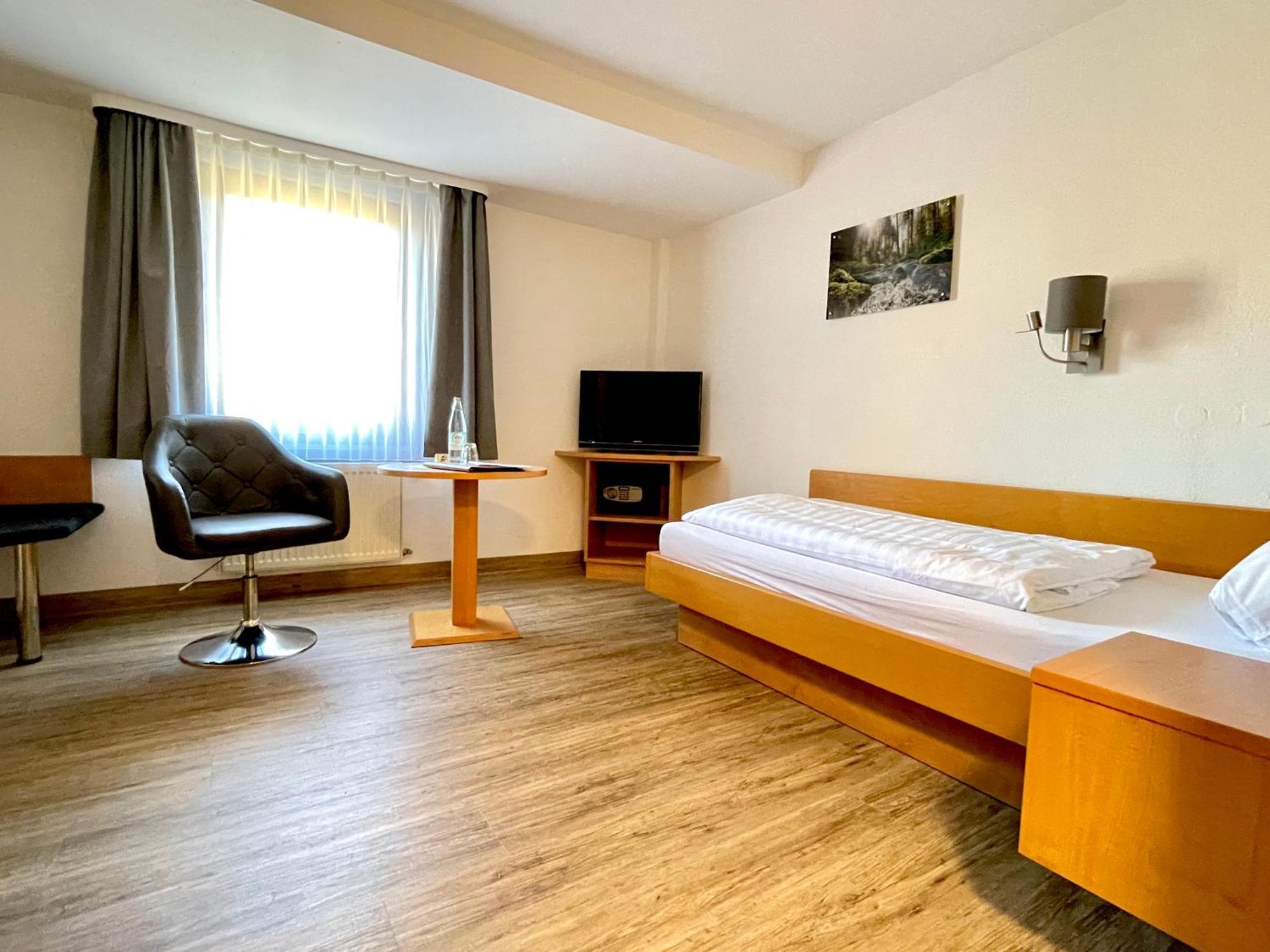 Landhotel Karin 프로이덴슈타트 외부 사진