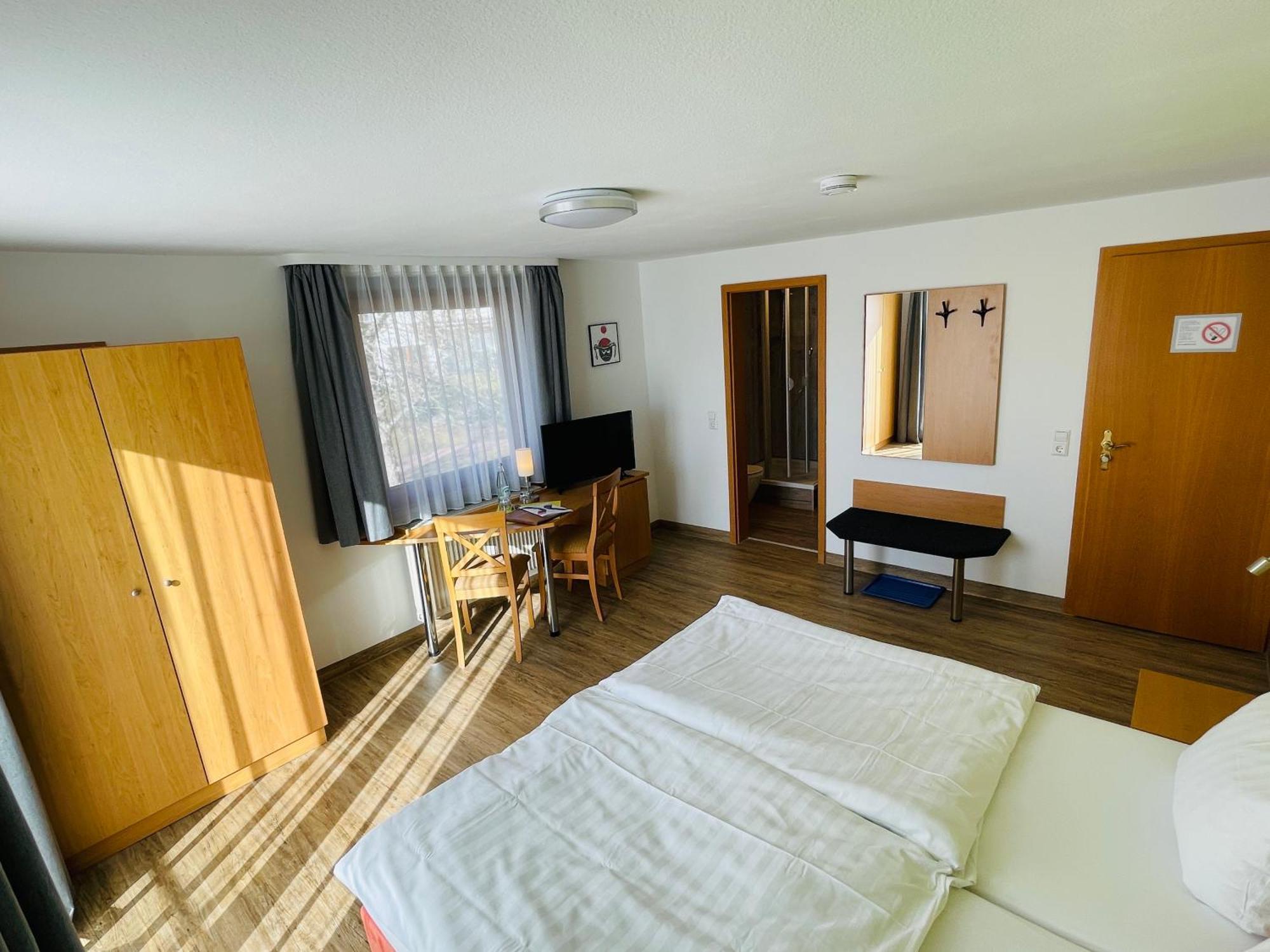Landhotel Karin 프로이덴슈타트 외부 사진